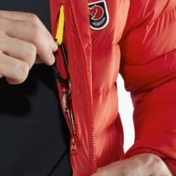 Veste Fjallraven Men Expedition Pack Down Hoodie Deep Forest 11 Veste Fjallraven Men Expedition Pack Down Hoodie Deep Forest -Fjallraven 3 Expedition Pack Down Hoodie M 86121 334 F DETAIL FJR 3