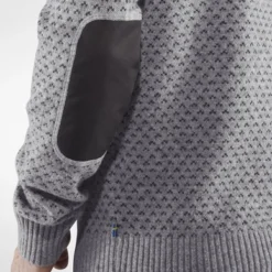 Pull Fjallraven Men Ovik Nordic Sweater Grey 9 Pull Fjallraven Men Ovik Nordic Sweater Grey -Fjallraven 3 F82020 FW19 a oevik nordic sweater m fjaellraeven 21 2
