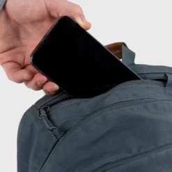 Sac à Dos Fjallraven Raven 20 Foliage Green 10 Sac à Dos Fjallraven Raven 20 Foliage Green -Fjallraven 4 Raven 20 26051 042 G DETAIL FJR