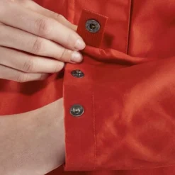 Fjallraven Women Vardag Anorak Bordeaux Red 13 Fjallraven Women Vardag Anorak Bordeaux Red -Fjallraven 5 Vardag Anorak W 87009 334 H DETAIL FJR