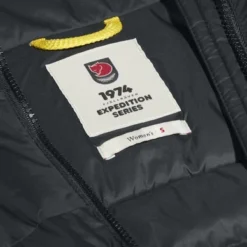 Veste Fjallraven Women Expedition Pack Down Jacket UN Blue 16 Veste Fjallraven Women Expedition Pack Down Jacket UN Blue -Fjallraven 8 Expedition Pack Down Jacket W 86124 550 F DETAIL FJR 4