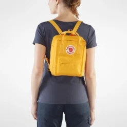 Fjallraven Sac à Dos Fjällräven Kånken Mini Peach Sand 16 Fjallraven Sac à Dos Fjällräven Kånken Mini Peach Sand -Fjallraven Kanken Mini 23561 141 C MODEL FJR 3