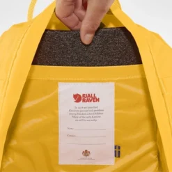 Fjallraven Sac à Dos Fjällräven Kånken Mini Ochre-Confetti Pattern 20 Fjallraven Sac à Dos Fjällräven Kånken Mini Ochre-Confetti Pattern -Fjallraven Kanken Mini 23561 141 G DETAIL FJR 1